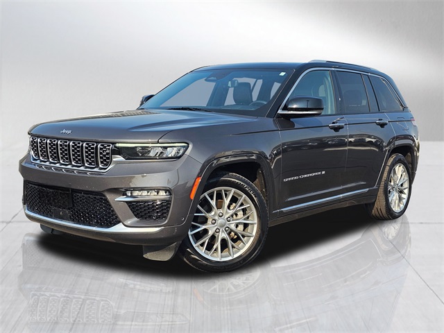 2023 Jeep Grand Cherokee Summit